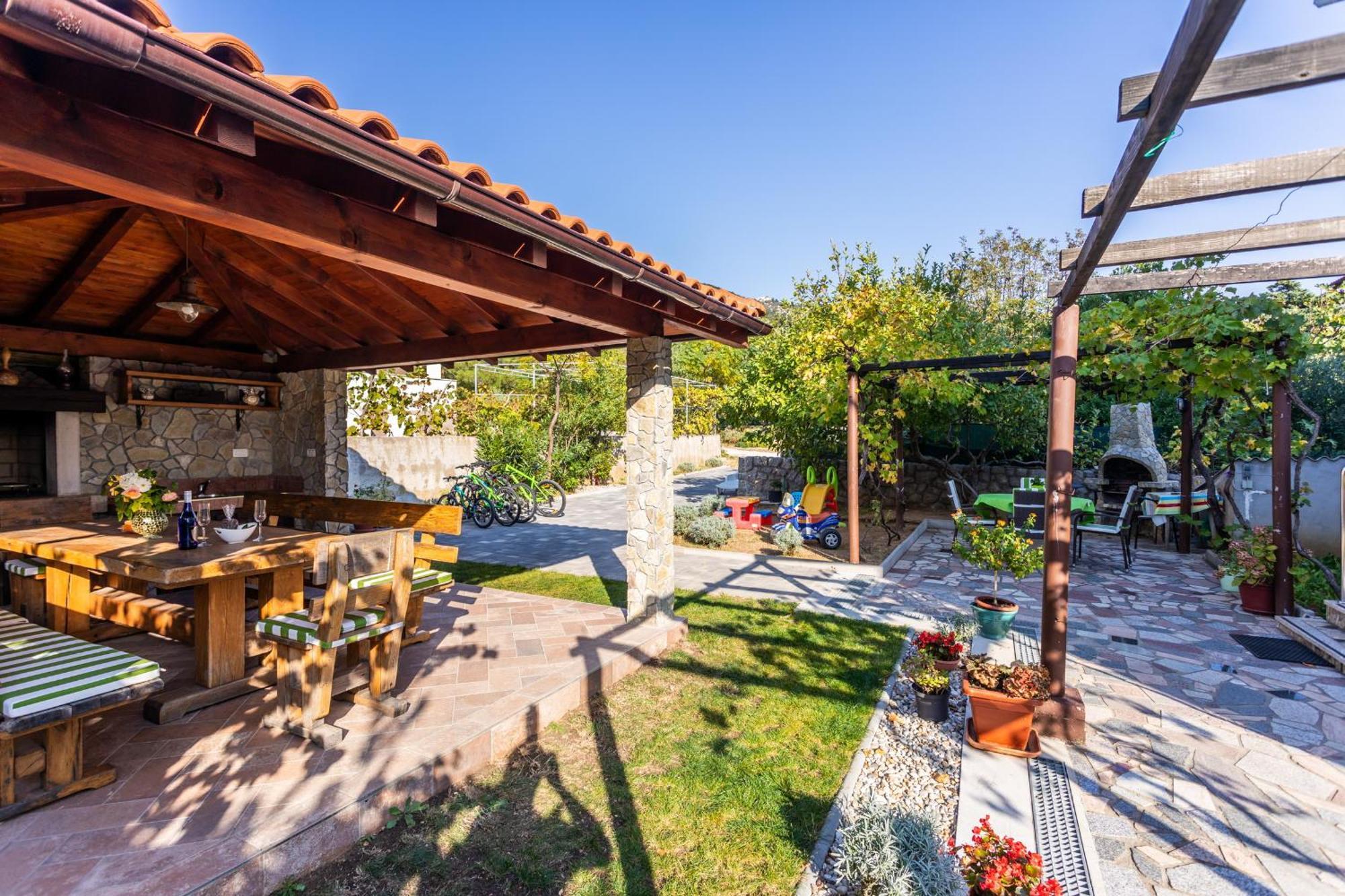 Apartmani Velnic Baška Extérieur photo